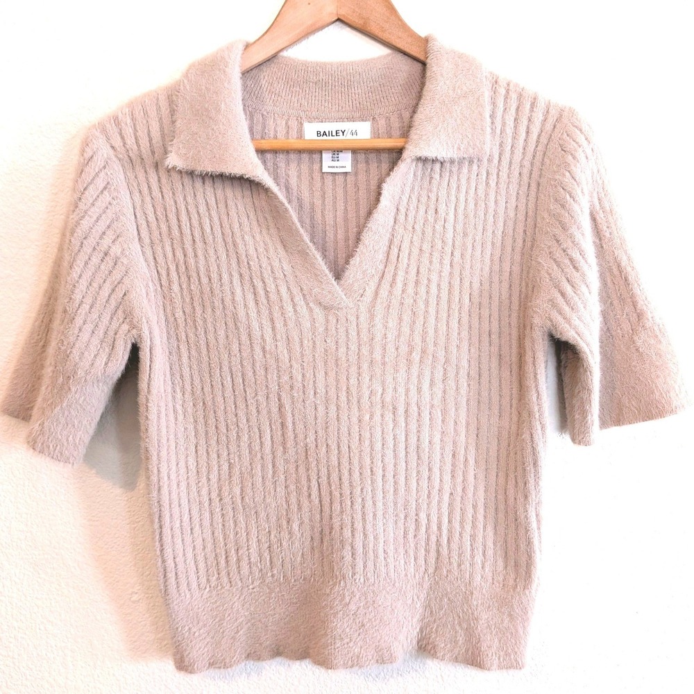 Bailey 44 Womens Beige Ribbed Eyelash Knit Polo V-Neck Short Sleeve Sweater M - Picture 2 of 6